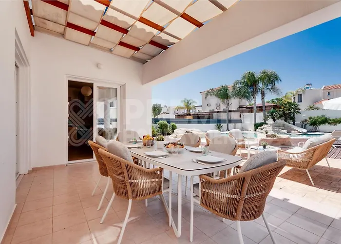 Villa Paradise Protaras