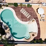 Paradise Villa *