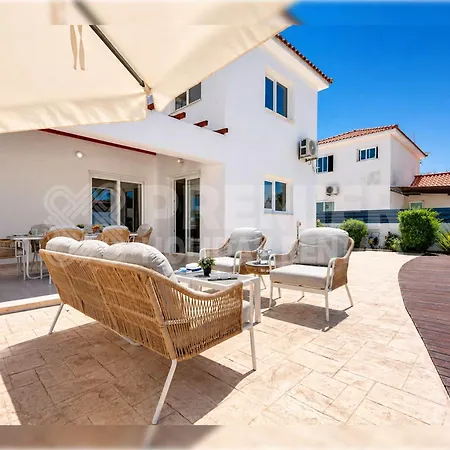 3br With Pool & Slide - Paradise By Premier * Protaras