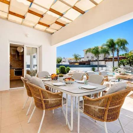 3br With Pool & Slide - Paradise By Premier Protaras